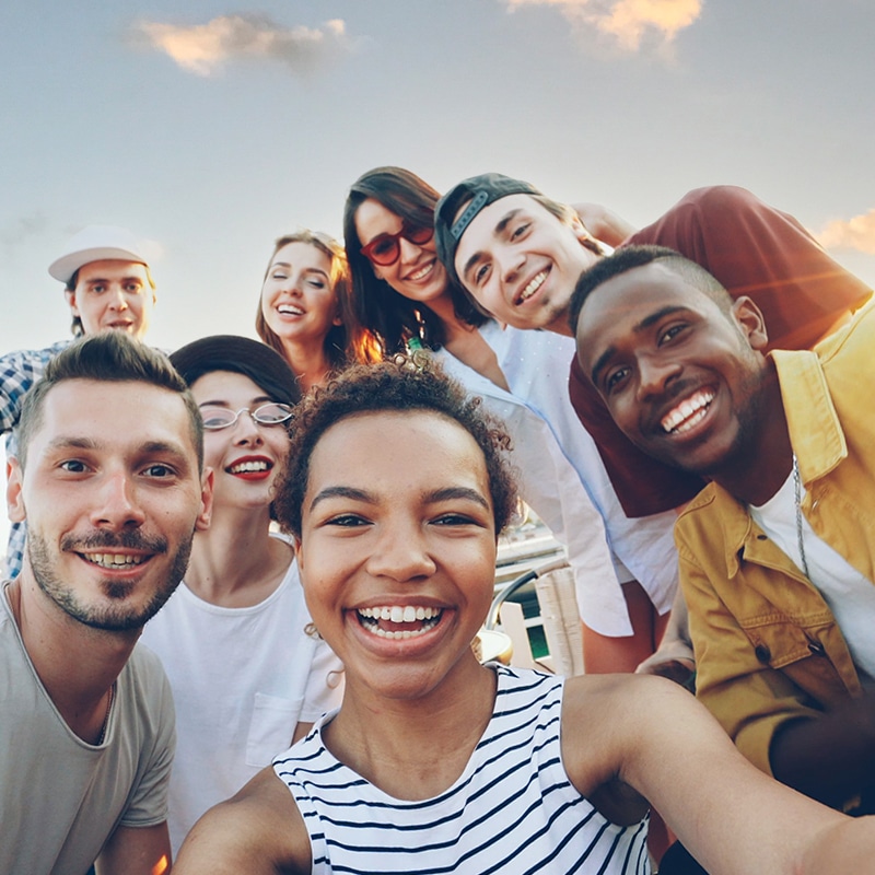Christian apologetics volunteers